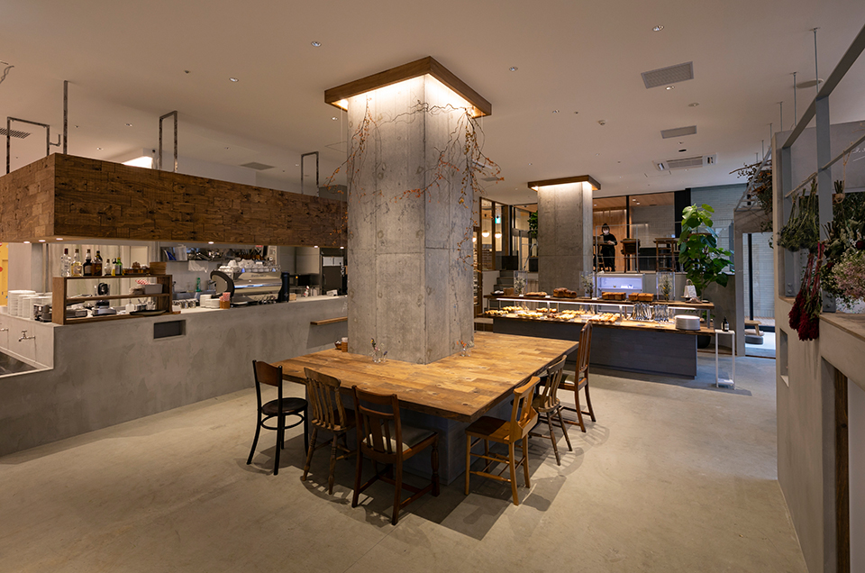 パンとエスプレッソと花束を